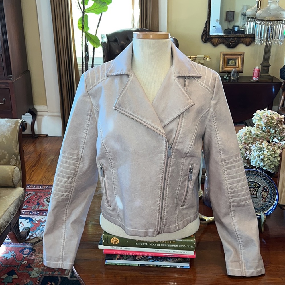 Tribal Jeans Blush Vegan Leather Moto Jacket - Picture 5 of 16